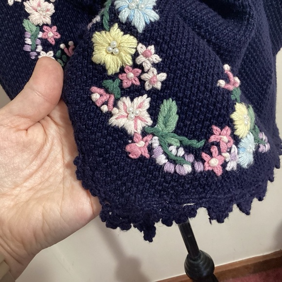 Vtg Embroidered Floral Knit Sweater Vest 18/20 Grannycore Cottagecore Coquette - Picture 9 of 14